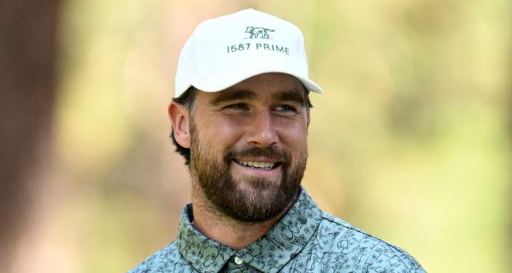 Travis Kelce & Kansas City Chiefs Teammates Have No Clue What ‘The Summer I Turned Pretty’ Teams Are | Kansas City Chiefs, The Summer I Turned Pretty, Travis Kelce | Just Jared: Celebrity News and Gos