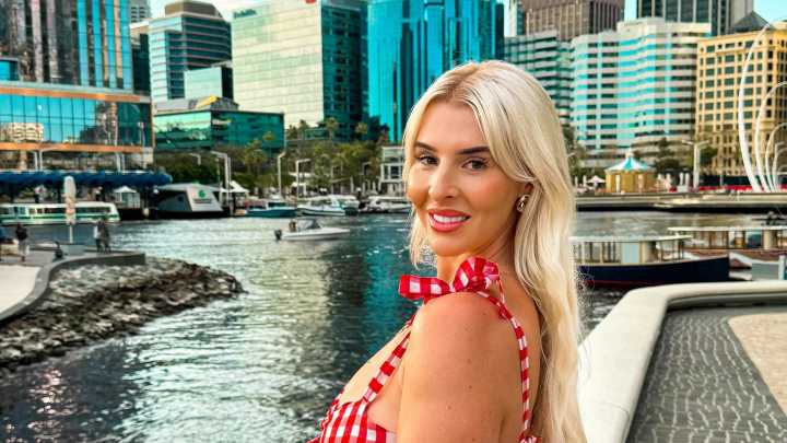 I earn £10k a month doing a job no one wants - I only have to work half the year & get to travel the world