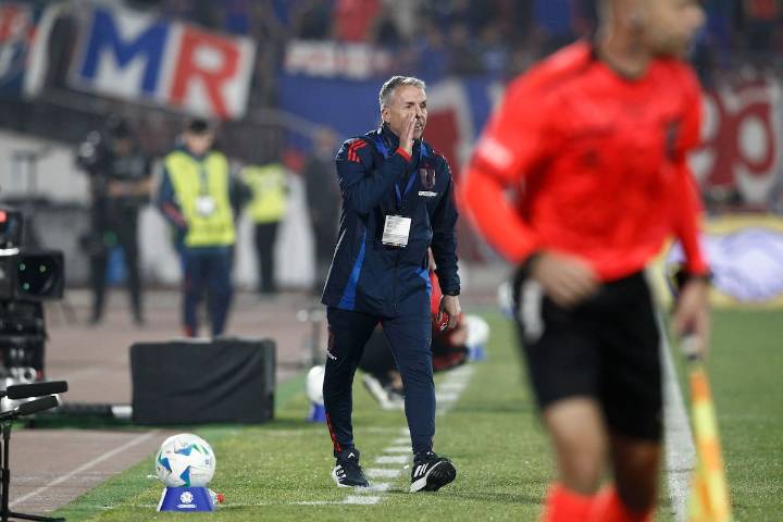 “Siempre jugamos a este ritmo”: Gustavo Álvarez valora el nivel de la U para imponerse a Independiente