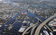 Nueva Orleans conmemora el 20 aniversario del huracán Katrina con homenajes y un desfile (+Fotos) 29 de agosto de 2025 | Internacional Tras la catástrofe, se reconstruyó el sistema de diques, se priva