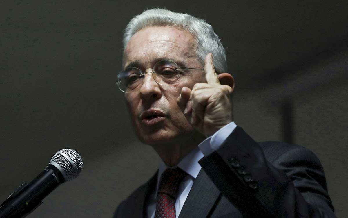 Tribunal Superior de Bogotá ordena la libertad inmediata del expresidente colombiano Uribe