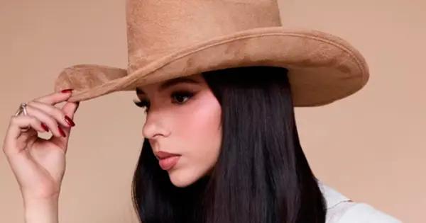 Ángela Aguilar expresa la lucha de las mujeres por destacar en la música.