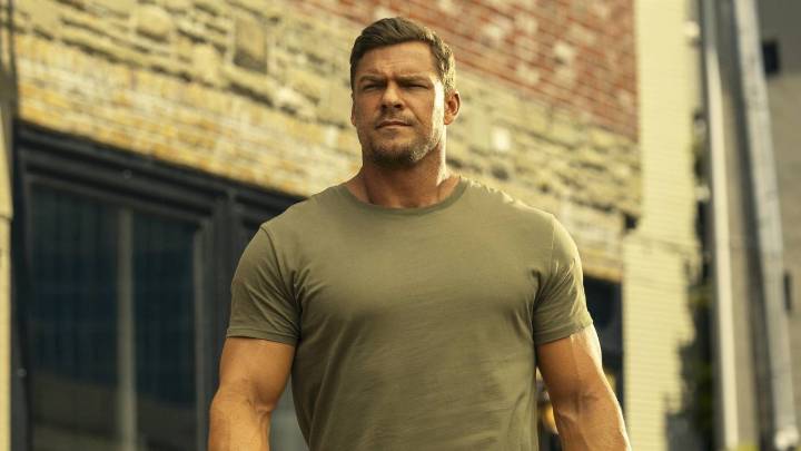 You need to see these 'Reacher' season 4 set photos — Alan Ritchson's new love interest revealed