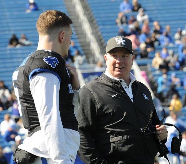 UK QB Calzada taking low-key approach into debut