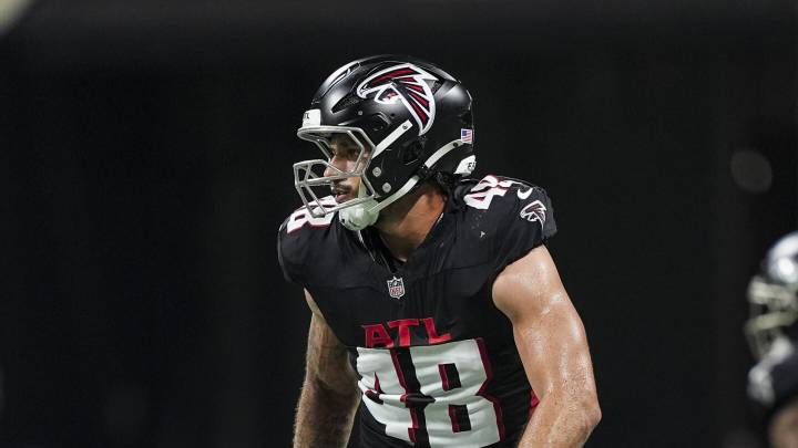 Falcons put edge rusher Bralen Trice on IR