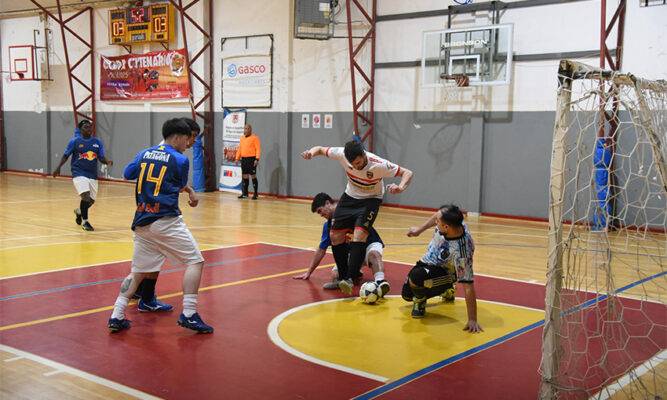 Punteros invictos tiene el torneo de baby laboral