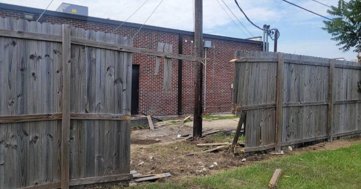 Baton Rouge woman dies while fleeing police traffic stop
