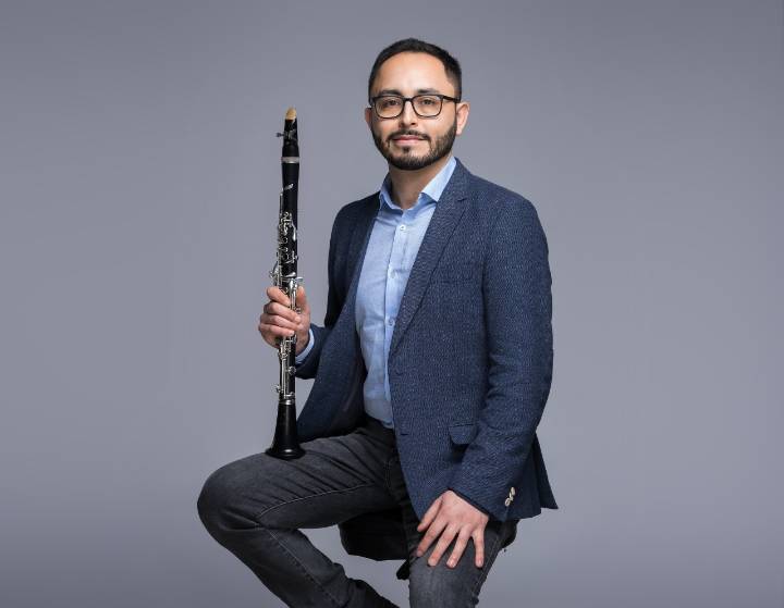 Felipe Fuentealba regresa al TRM con una joya para clarinete y orquesta