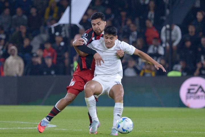 Paulo Díaz fue titular en empate de River Plate por octavos de final de Copa Libertadores