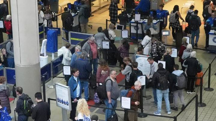 Traveling soon? Here are the new items TSA banned from checked bags