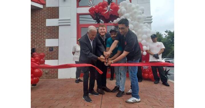New Brunswick Restaurateur Begins Burger Expansion Plans in Carteret