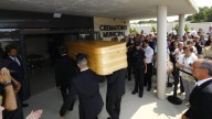 Los versos de Serrat despiden a Lambán en un pequeño e íntimo acto en Ejea de los Caballeros