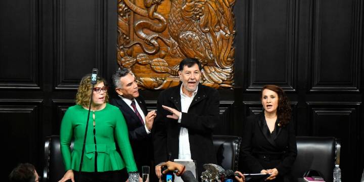 Noroña exige el desafuero de Alito Moreno tras altercado en el Congreso