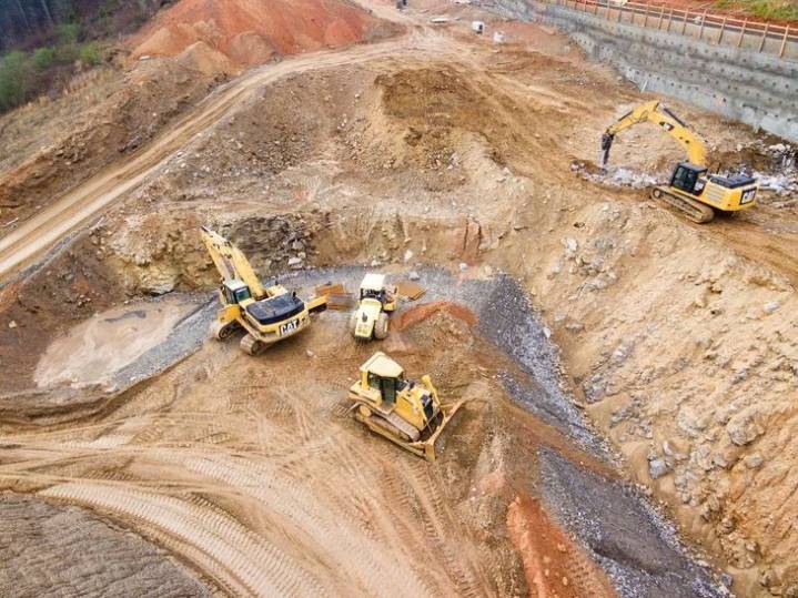 «Este país va a ser invivible» | Se presenta en Salta un libro que cuestiona el extractivismo y advierte sus consecuencias