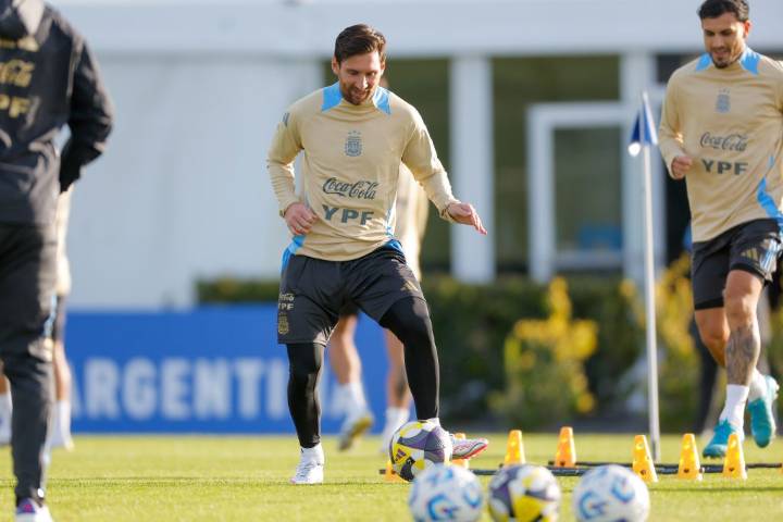 Con sorpresas, Scaloni presentó la prelista para la última doble fecha de Eliminatorias