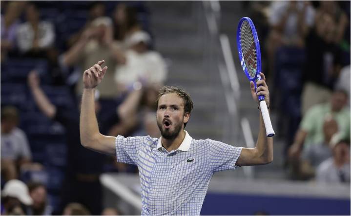 Daniil Medvedev recibe fuerte multa económica; su mal comportamiento en el US Open fue castigado