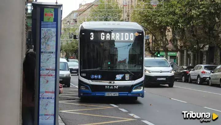 Exigen al Ayuntamiento reforzar la atención en la oficina del bus urbano ante el inicio del curso escolar