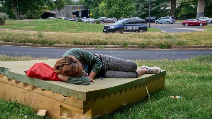 Trump pledged to move homeless people from Washington. What we know and don't know about his plans