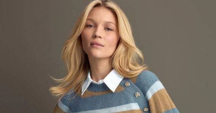 Next shoppers in 'love' with 'beautifully made' jumper and shirt combo for under £20