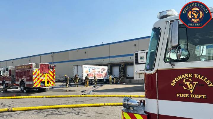 Firefighters respond to structure fire in Spokane Valley