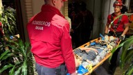 Una mujer intentaba rescatar a su gato y cayó desde un tercer piso
