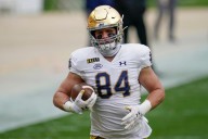Notre Dame football: 2 players suffer season