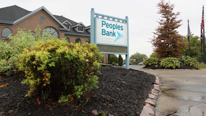 Peoples Bank parent announces termination of consent order