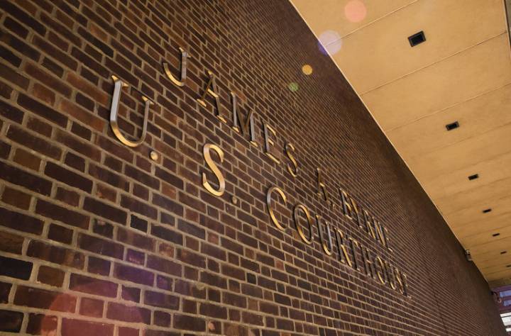 Florida Judge Questions EDPA Par Funding Criminal Case, Prompts Continuance