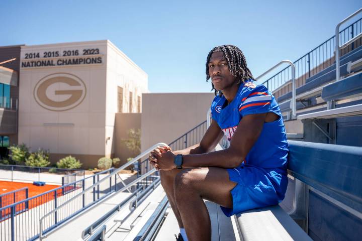 Jett Washington, an Oregon football recruit, stars after position change