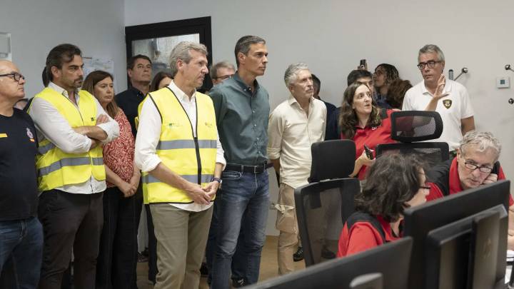 Sánchez visita la zona de los incendios y propone un gran pacto de Estado contra la emergencia climática
