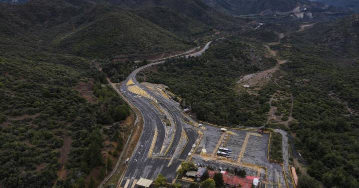Hallan cuerpo sin vida de uno de los 5 mineros atrapados tras derrumbe en mina subterránea en Chile
