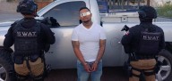 Detiene SSPE a hombre con presunta droga y vehículo ligado a hecho violento