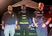 Florida man in Batman pajamas catches burglary suspect: Police