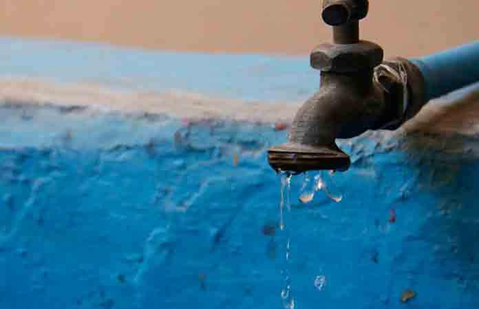 Desabasto de agua en la zona centro