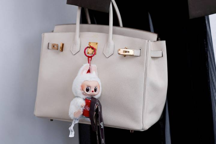 La moda de los 'Labubu' continúa arrasando en todo el mundo