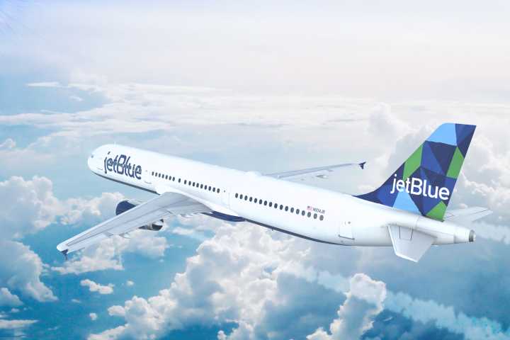 JetBlue Gives Special Treatment With New Perk To U.S. Location Canadians Are Avoiding