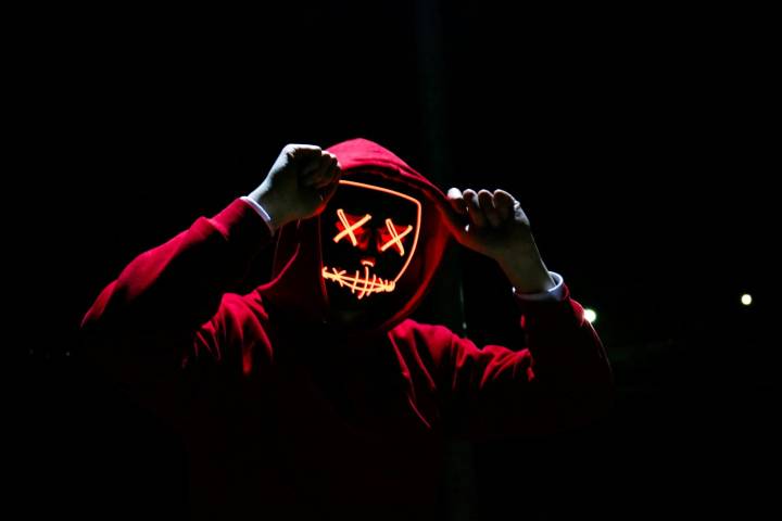 Claude, el nuevo aliado de los hackers: Anthropic confirma que su IA se usó en ciberataques y estafas