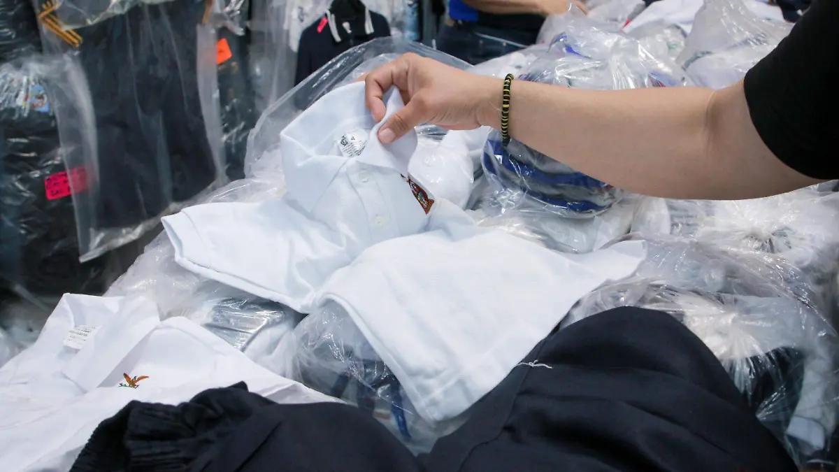 Reportan avance del 18 por ciento en entrega de uniformes, útiles y calzado escolar en Sinaloa