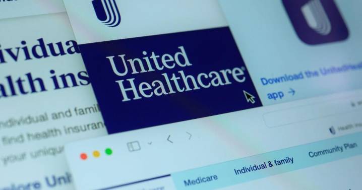 UnitedHealth Group shares climb as Buffett's Berkshire Hathaway discloses stake in the insurer