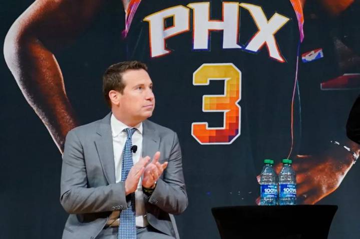 Suns, Mat Ishbia getting sued by team's minority owners