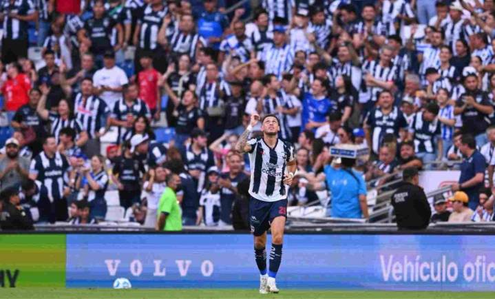 Gana Rayados 3-2 contra los Cañoneros de Mazatlán en el Gigante de Acero