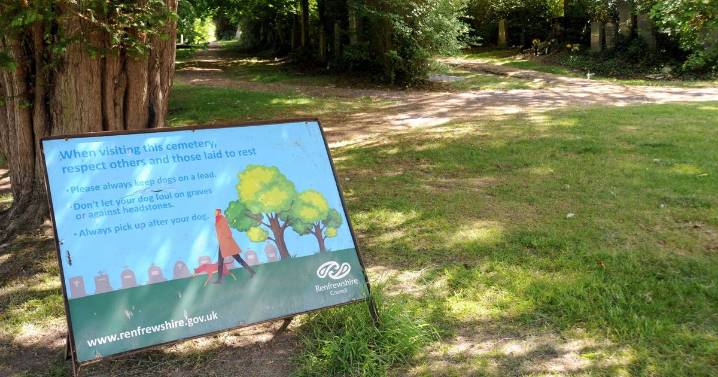 Renfrewshire Council wardens visit cemeteries in Elderslie after complaints about dogs off lead