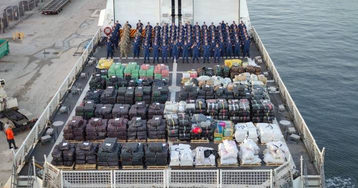 Histórico golpe al narco: Guardia Costera de EU confisca cocaína y mariguana capaces de matar a toda Florida