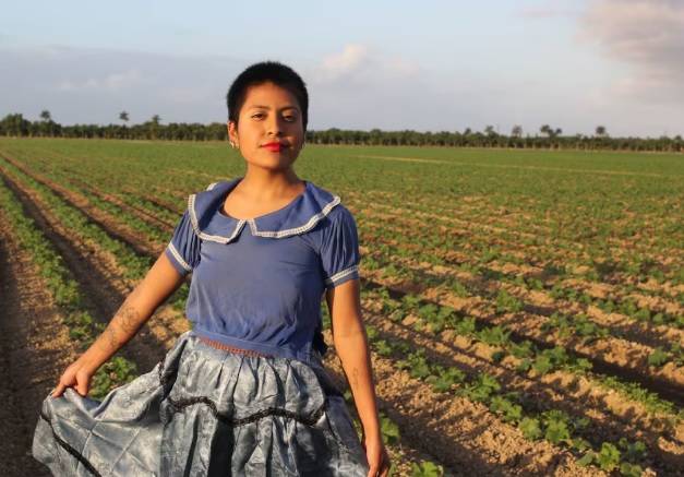 Arresto de dreamer defensora de migrantes enciende alertas en EU; gobierno de Trump busca deportar a «Xochitl» Santiago