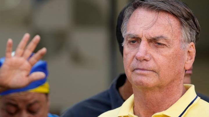 Brazil's former president Bolsonaro temporarily leaves house arrest for medical exams