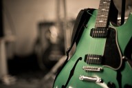 Famed metal guitarist will perform while seated on band’s tour; gives health update