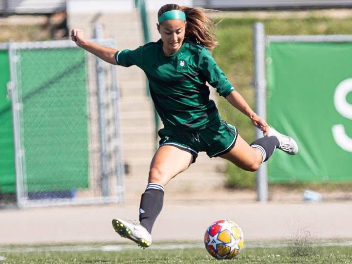 Women's soccer: Saskatchewan Huskies shoot for home playoff date