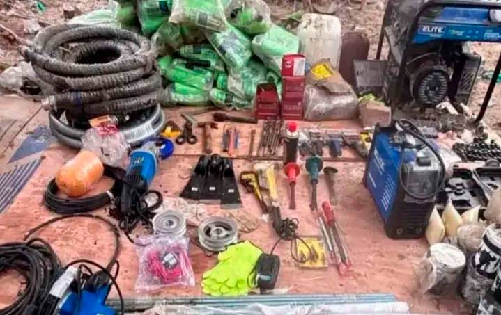 FANB desmanteló astillero que fabricaba semi sumergibles para narcotraficantes colombianos