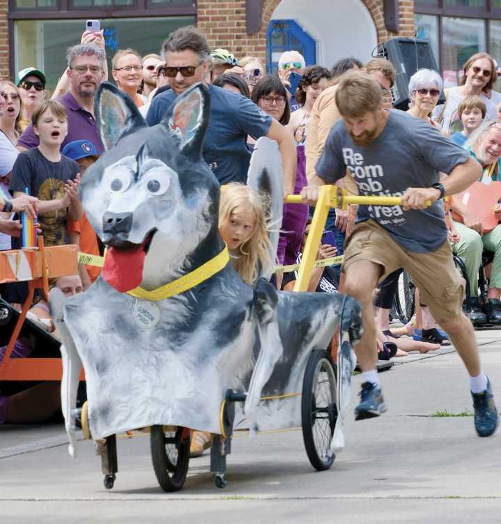 Why You Need to Get Out to Riverwest’s Center Street Daze
