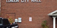 Special meeting to amend charges against Ky. mayor rescheduled